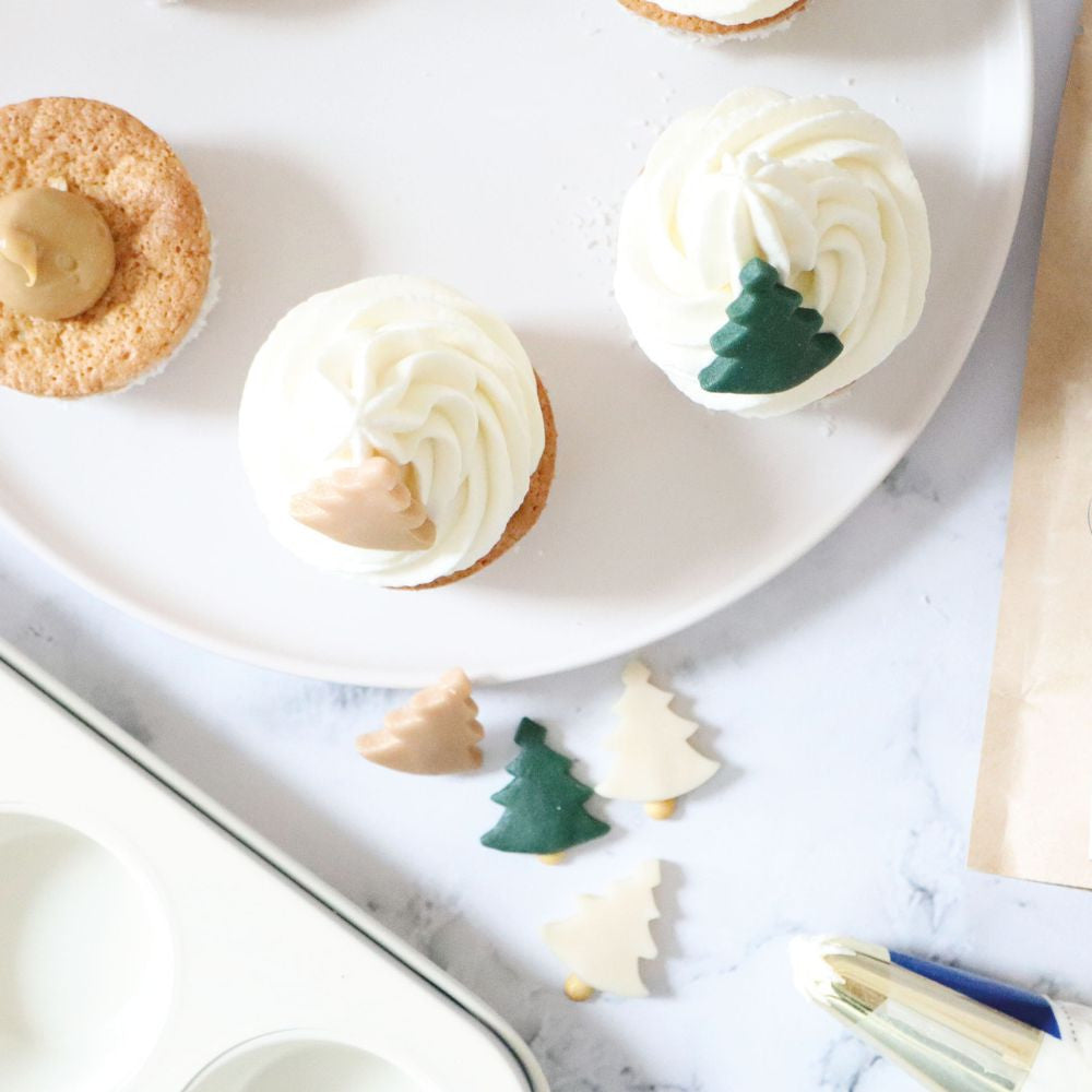 Décorations sapins de Noël en pâte d'amande - ScrapCooking - - - La Guilde Culinaire