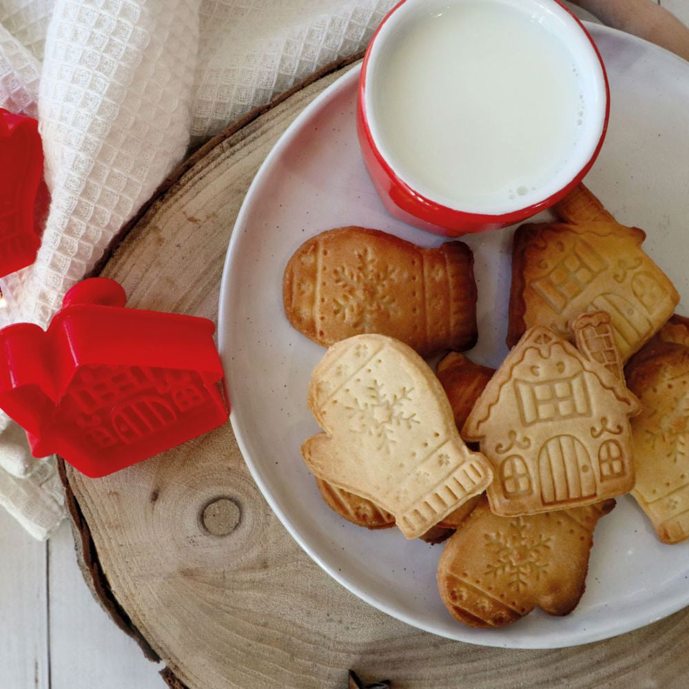 Emporte-pièces éjecteurs pour biscuits Christmas x2 - ScrapCooking - Accessoire de découpe - - La Guilde Culinaire