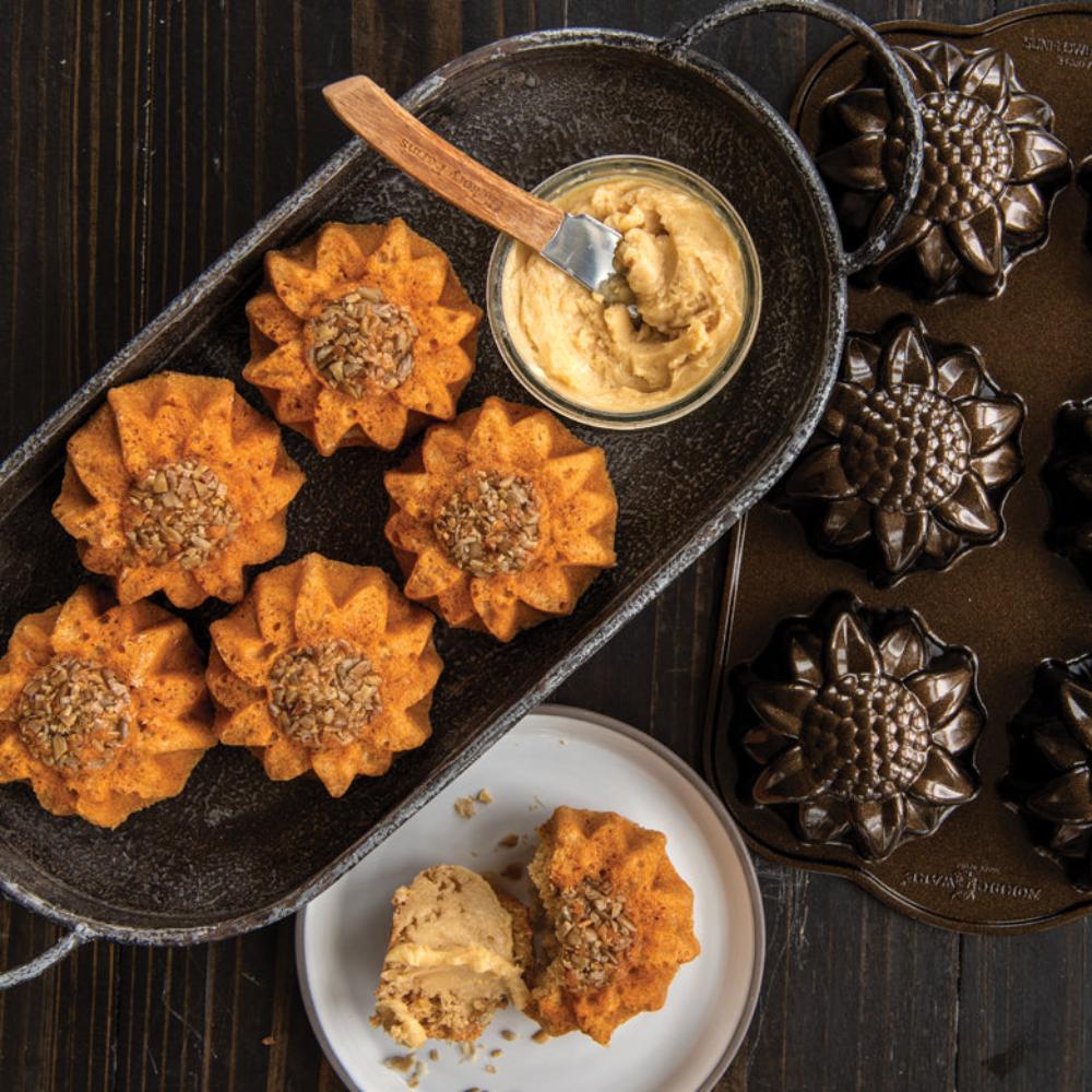 Moule à gâteau 6 mini Tournesols Bronze - Nordic Ware - Moule à gâteaux - - La Guilde Culinaire