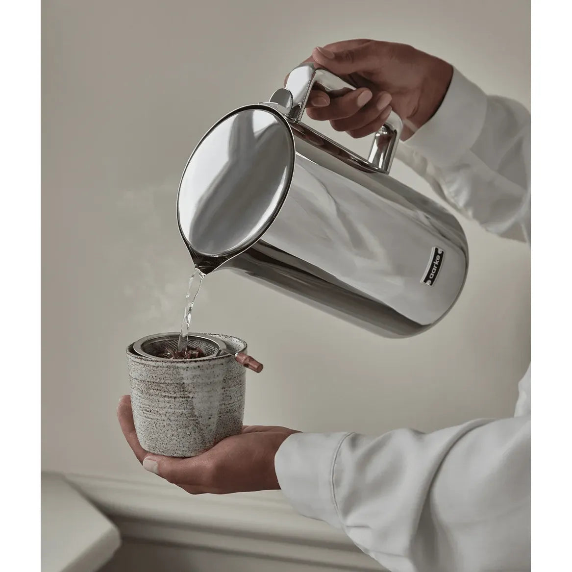 Bouilloire électrique en acier inoxydable - Aarke - Bouilloire - - La Guilde Culinaire