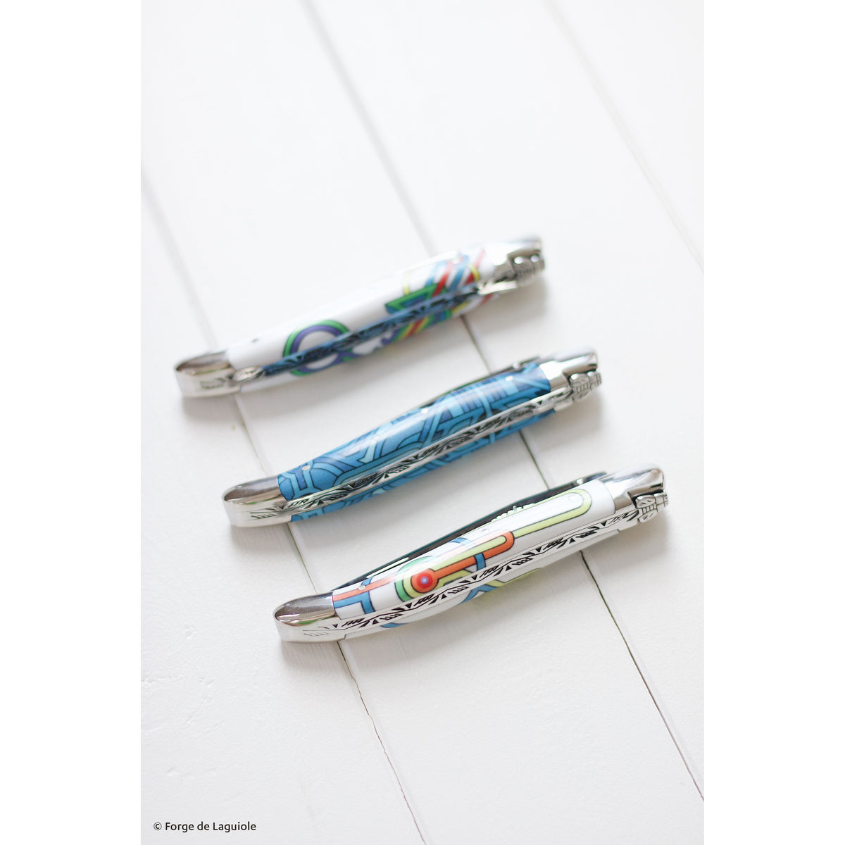 Couteau pliant 11 cm, mitres inox brillant, Seize Happywallmaker – Laguiole - Laguiole - Couteau de poche - - La Guilde Culinaire