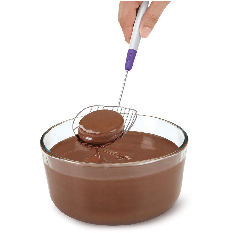 Cuillère à enrober - Wilton - Outil pour enrobage - - La Guilde Culinaire