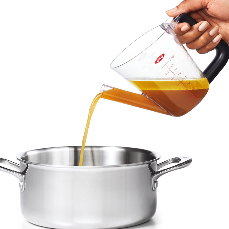 Saucière à dégraisser de 2 tasses - OXO - Accessoire - - La Guilde Culinaire
