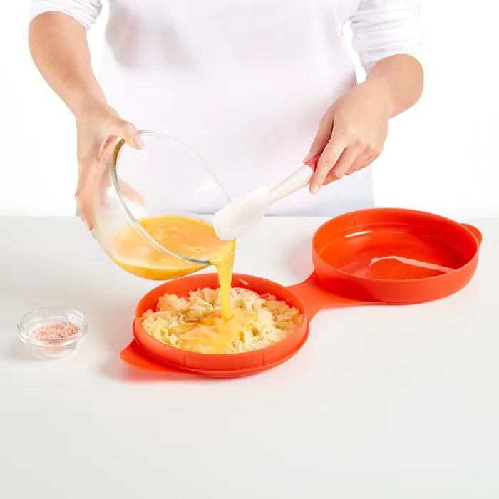 Moule à omelette Espagnol en silicone (Rouge) * - Lékué - Cuiseur à oeufs - - La Guilde Culinaire