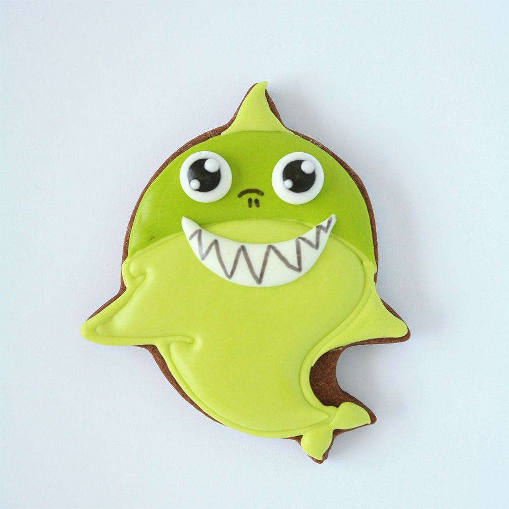 Emporte-pièce Petit Requin 3.25" x 3.75" - Ann Clark Cookie Cutters - Emporte-pièce - - La Guilde Culinaire