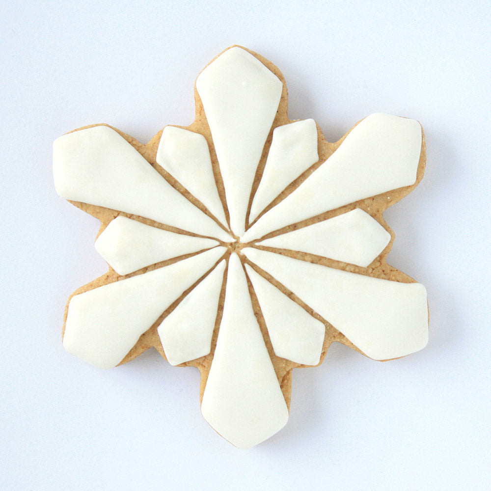 Emporte-pièce flocon de neige géométrique 4" x 3.3" - Ann Clark Cookie Cutters - Emporte-pièce - - La Guilde Culinaire