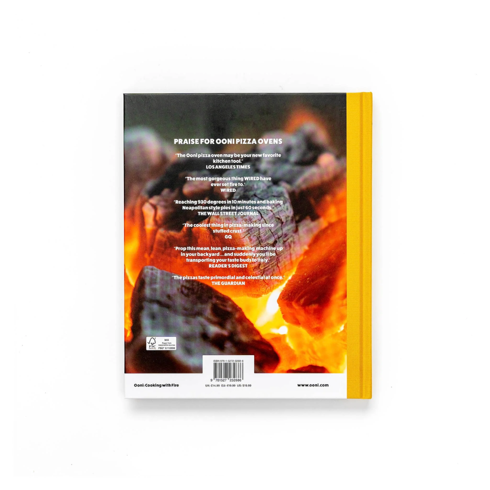 Livre de recettes Ooni : « Cooking with Fire » (anglais uniquement)    - Ooni - Livre -  - La Guilde Culinaire