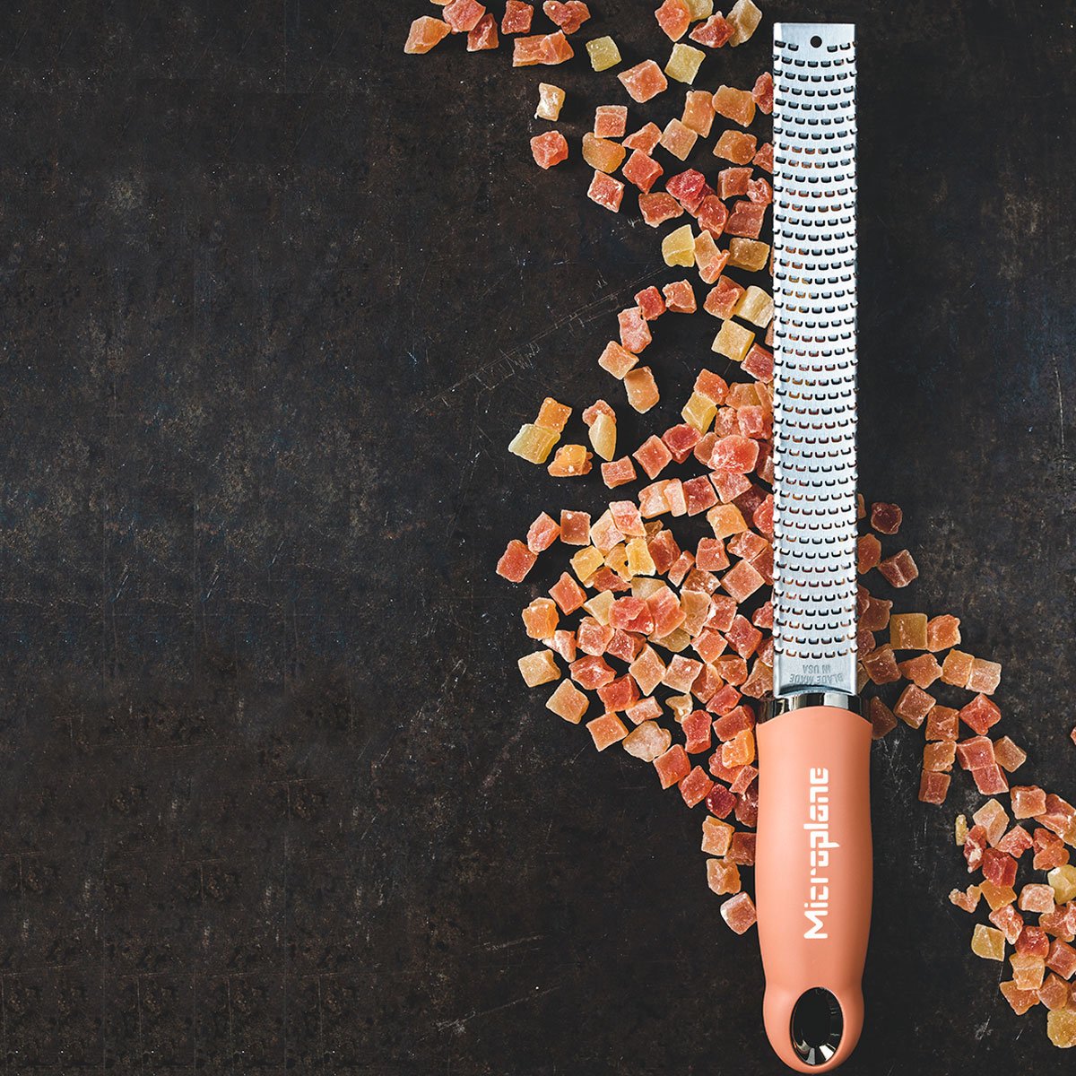 Zesteur-Râpe - Série Premium Classic (Cannelle), Microplane    - Microplane - Râpe et zesteur -  - La Guilde Culinaire