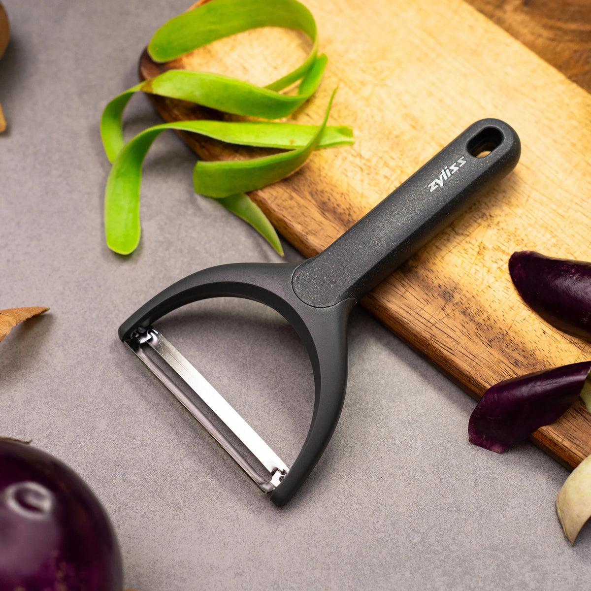 Éplucheur large Zyliss - Zyliss - Eplucheur et évideur - - La Guilde Culinaire