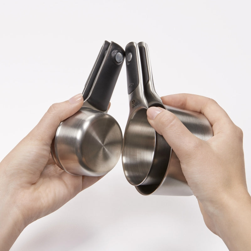 Tasses à mesurer - OXO - Tasse & Cuillère à mesurer - - La Guilde Culinaire