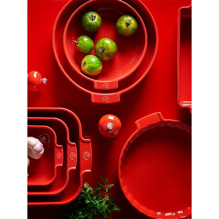 APPOLIA - Plat four en céramique rond Rouge 34cm-13,4" ! - Peugeot - Plat pour four - - La Guilde Culinaire