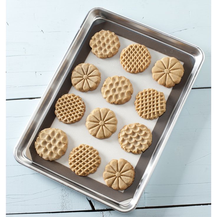 Tampon à biscuit toute saison    - Nordic Ware - Tampon à biscuit -  - La Guilde Culinaire