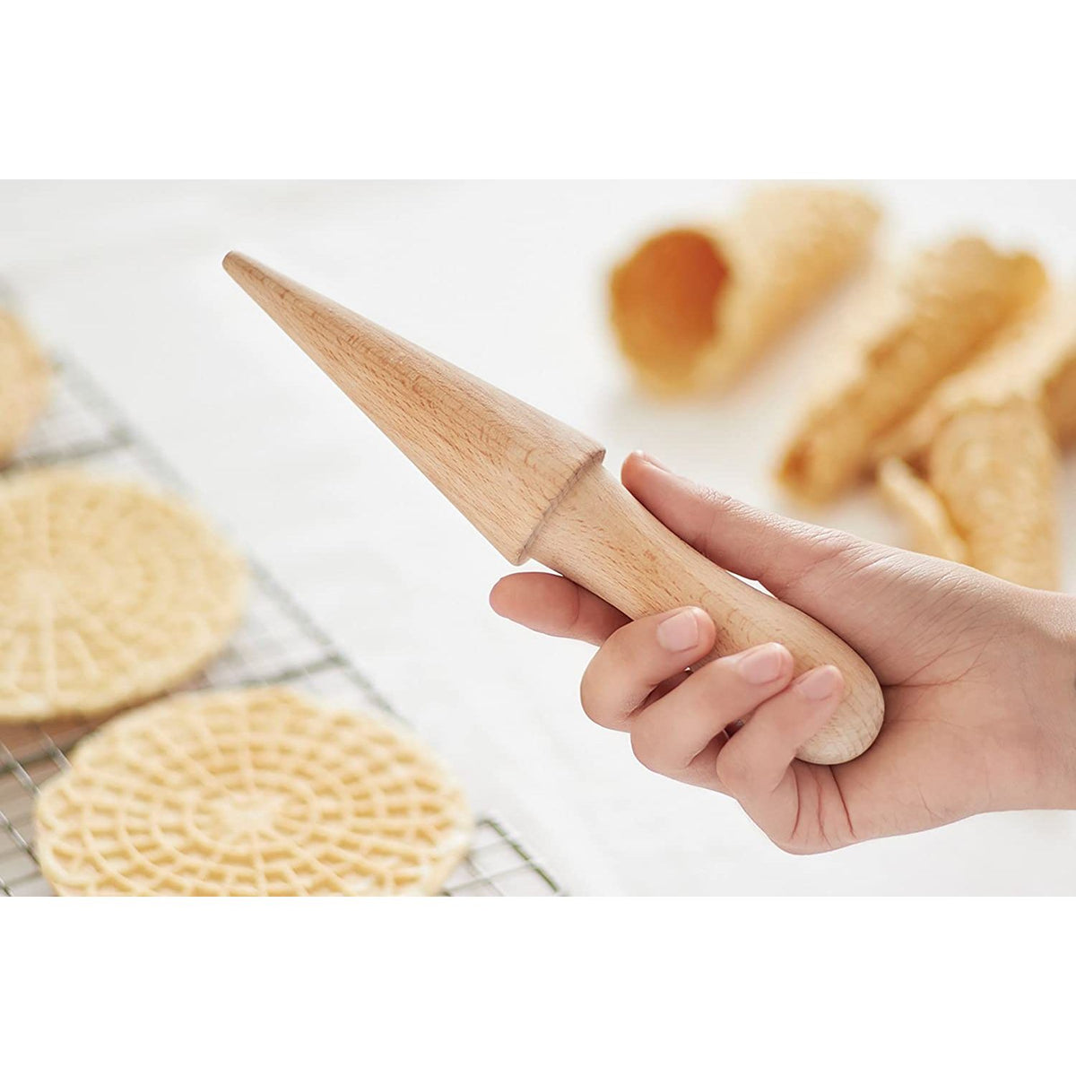 Cône pour pizzelle et cornet    - Fox Run - Cône pour pâtisserie -  - La Guilde Culinaire